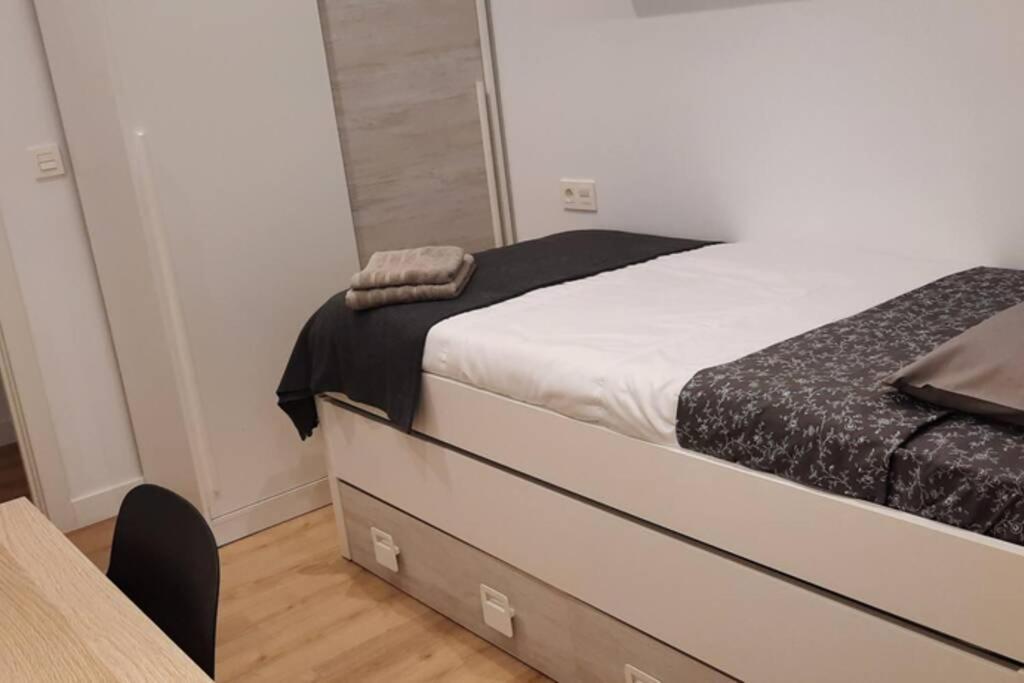 Apartamentos Milan 2 Oviedo Exterior photo